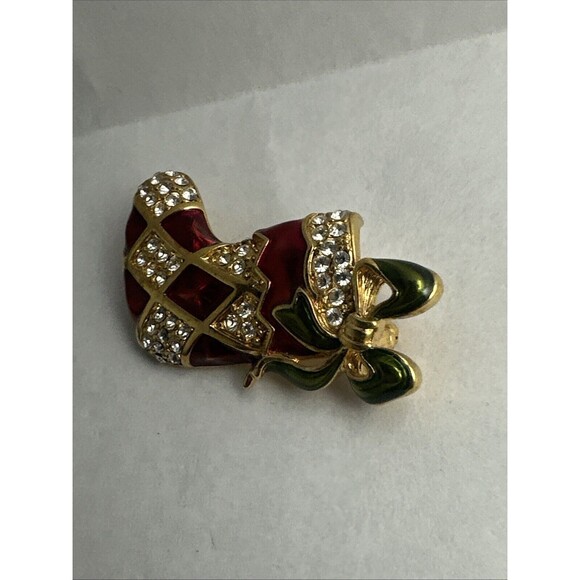 MONET Christmas Red Enamel Stocking Green Bow Clear Rhinestone Pin Brooch - Picture 6 of 6